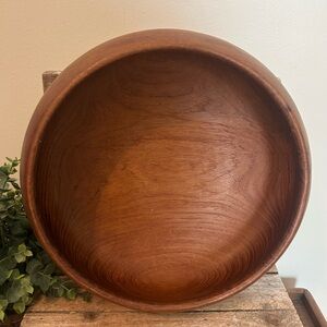 Vintage Mid Century Modern Solid Teak Wood Salad Bowl 10” Diameter
